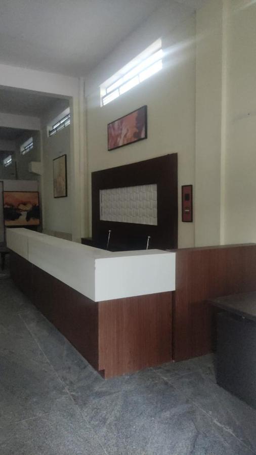 Abuzz Oxfordcaps Bannerghatta Bengaluru Kültér fotó